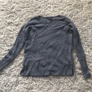 American Eagle V Neck Sweater
